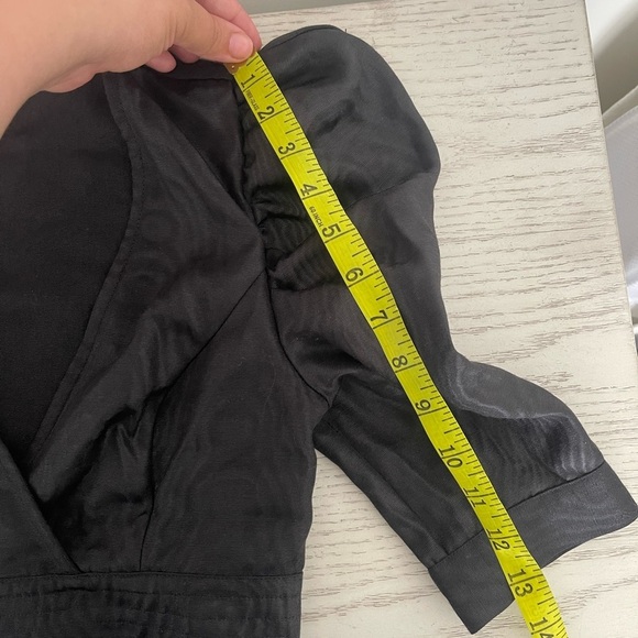 NWT Camila Coelho Micaela Black cap sleeve Crop Top xs - Picture 8 of 9